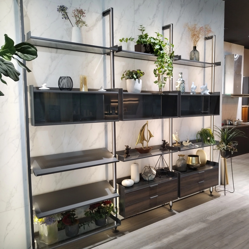 Pillar Base Bedroom System